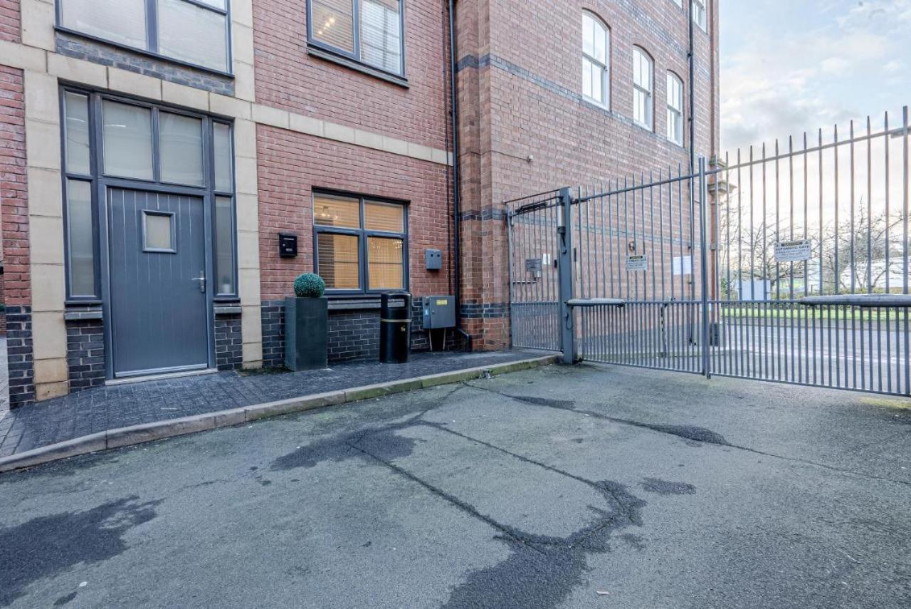 Stunning Three Bedroom Townhouse In The Jewellery Quarter, Birmingham City Centre Sleeps 5- Free Parking ภายนอก รูปภาพ
