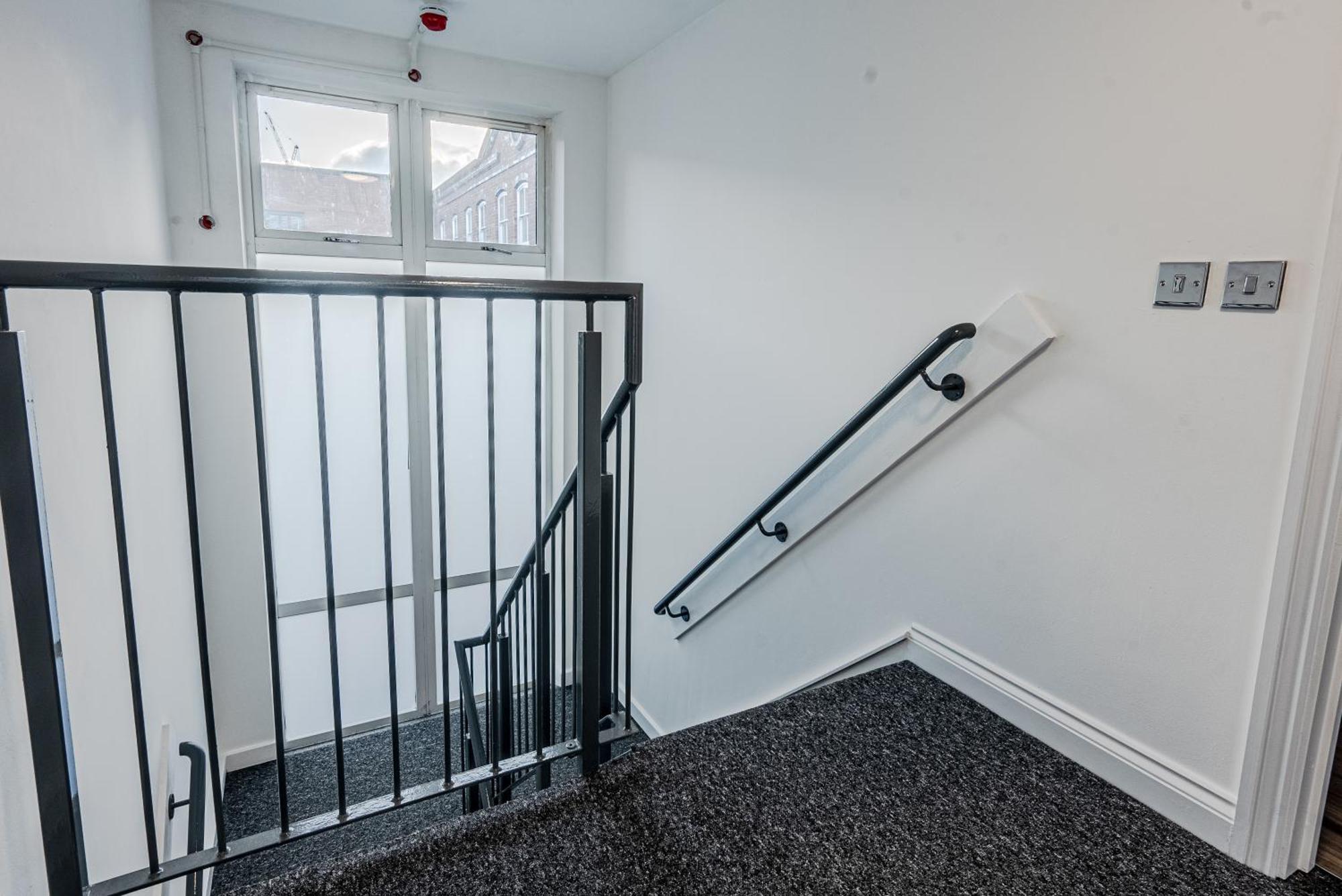 Stunning Three Bedroom Townhouse In The Jewellery Quarter, Birmingham City Centre Sleeps 5- Free Parking ภายนอก รูปภาพ